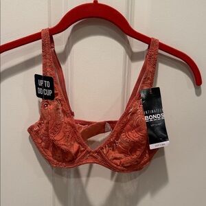 New w tags intimately bonds coral colored lace bra